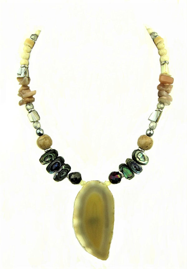 fashion necklace, semi precious, fashion jewellery, ladies accessoires